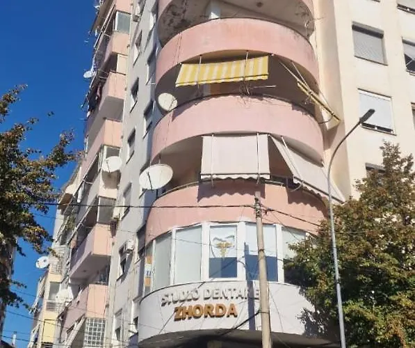 Osho Апартаменты Тирана